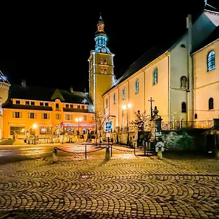1 Er Village