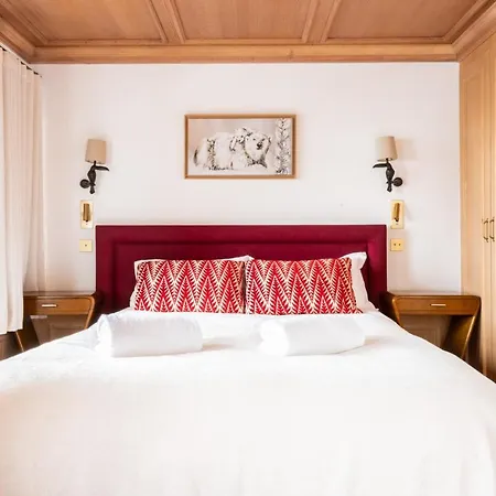 1 Er Village * Megeve